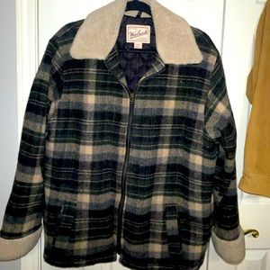 MENS Woolrich plaid coat. Pendleton
